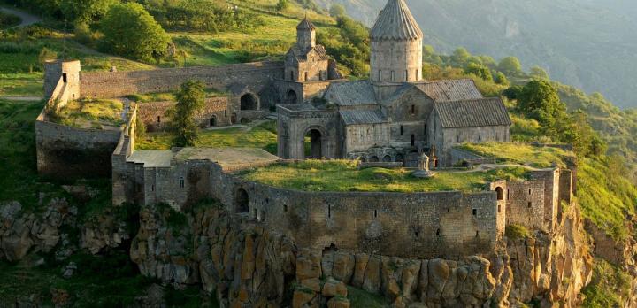Voyage sur-mesure, Monastère de Tatev